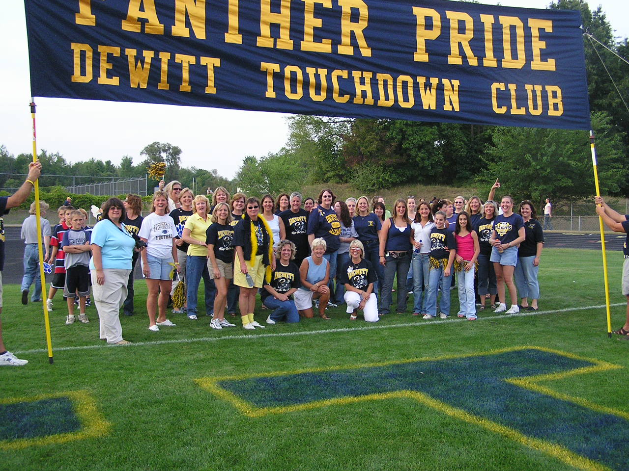 2005 Mom, Aunts, Grandmas and sisters with the Banner vs Lansing Eastern.